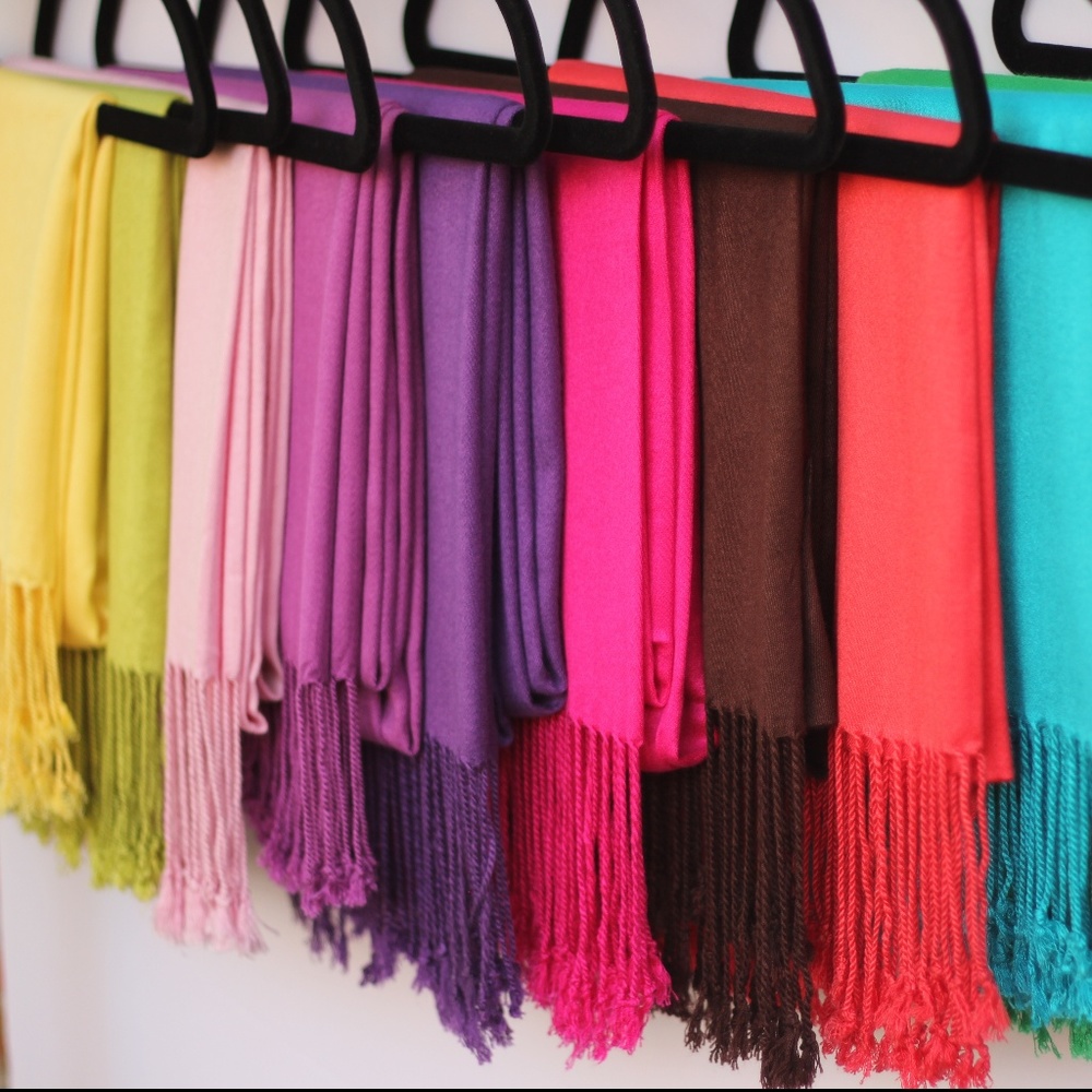 10 NWT PASHMINA SCARVES IN ASSORTED COLORS